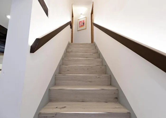 Apartment Ciancaleoni Duplex Casa Dell'artista - Monti *