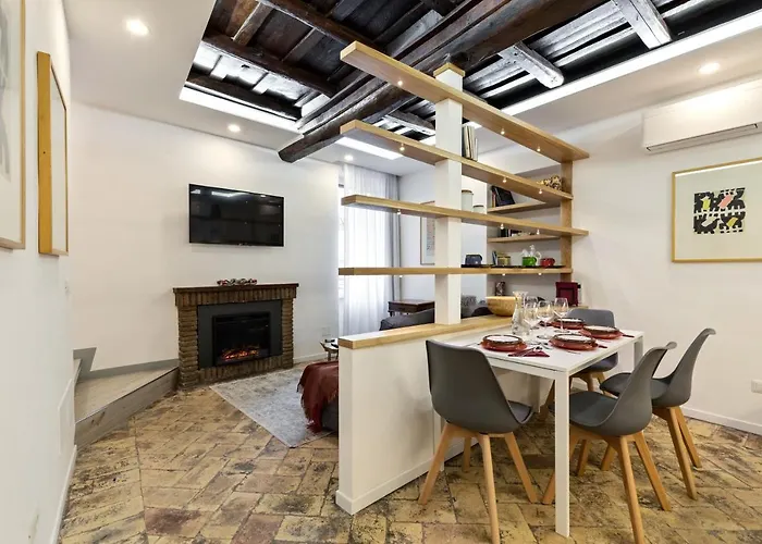 Apartment Ciancaleoni Duplex Casa Dell'artista - Monti *