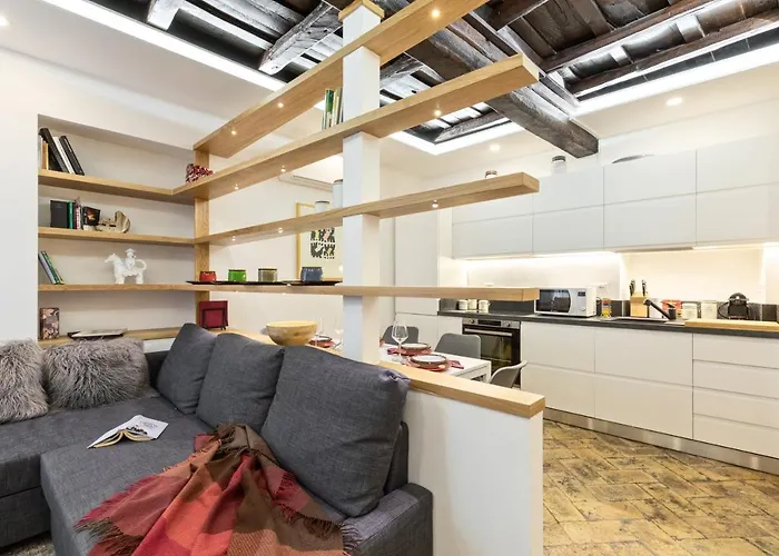Apartment Ciancaleoni Duplex Casa Dell'artista - Monti *
