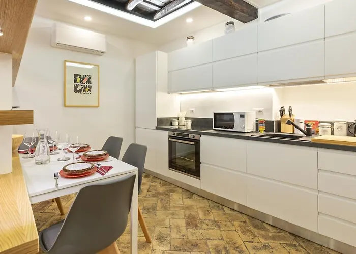 Apartment Ciancaleoni Duplex Casa Dell'artista - Monti